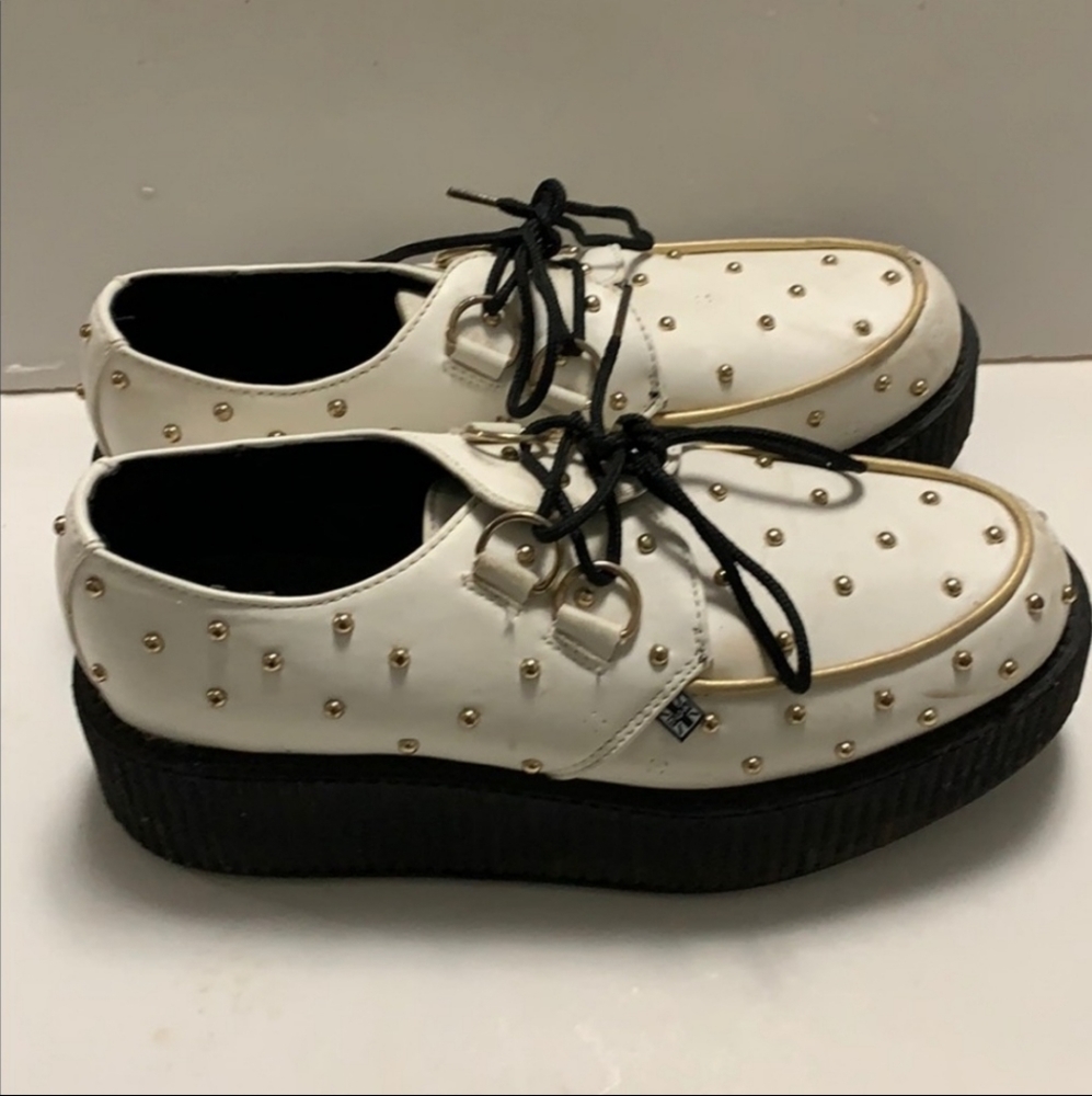 TUK white and gold stud creepers